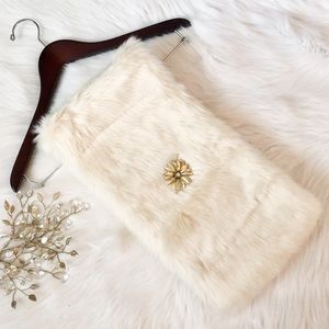 COLLECTIONS 18 Faux Fur Infinity Muffler
